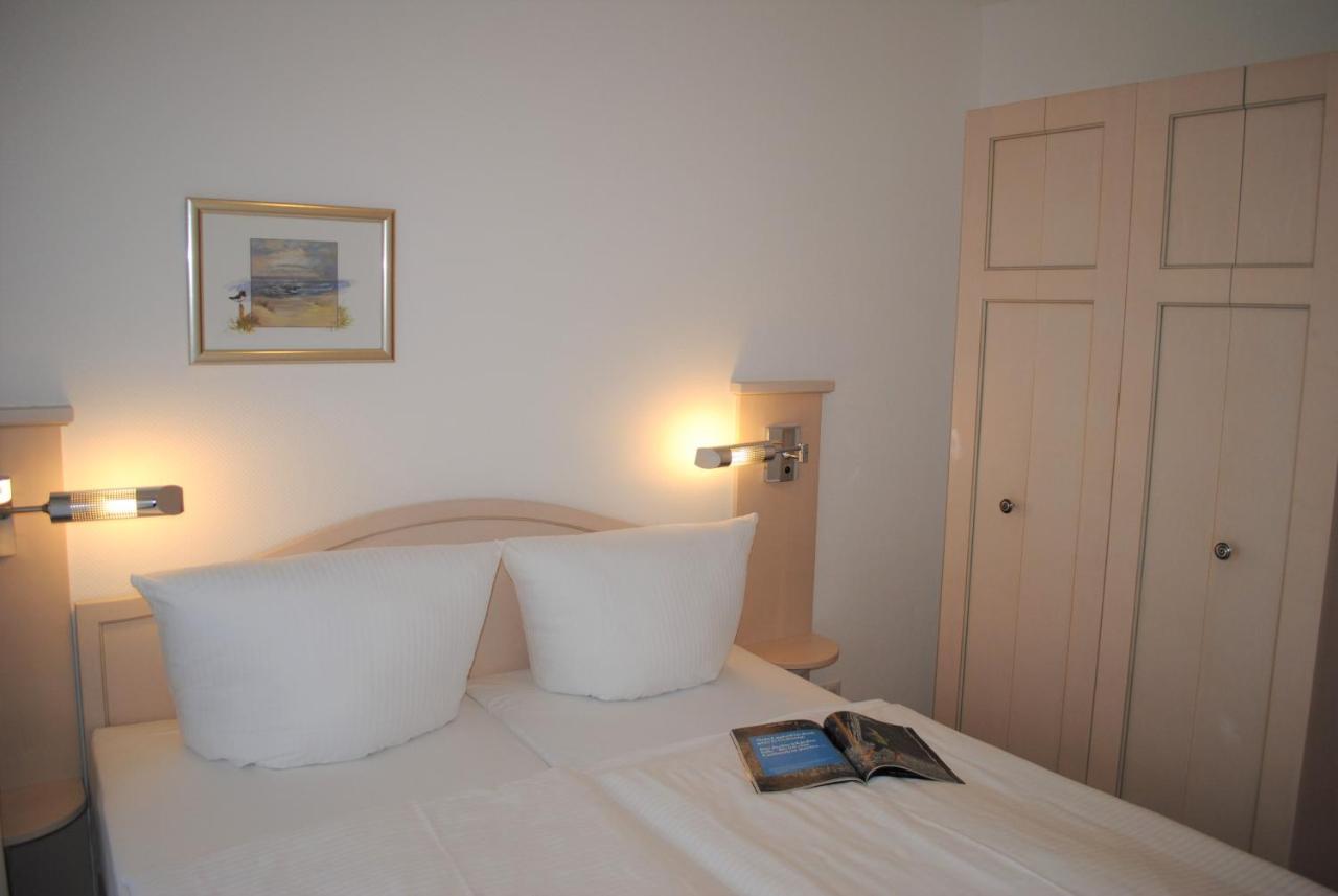 Haus Strandburg - Hinter Duene Und Meer ビンツ エクステリア 写真