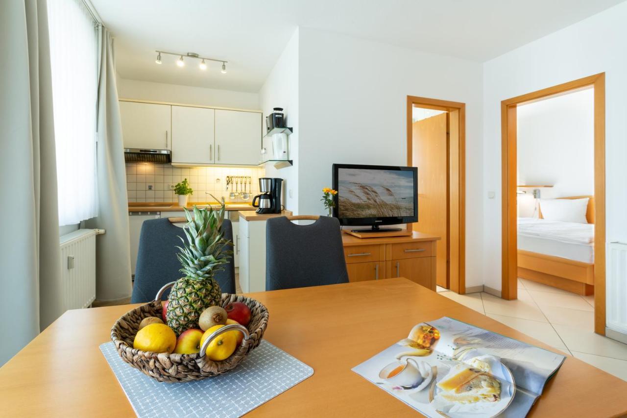Haus Strandburg - Hinter Duene Und Meer ビンツ エクステリア 写真